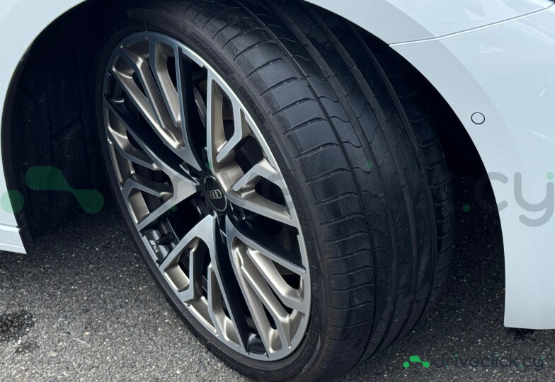 Audi A5 White