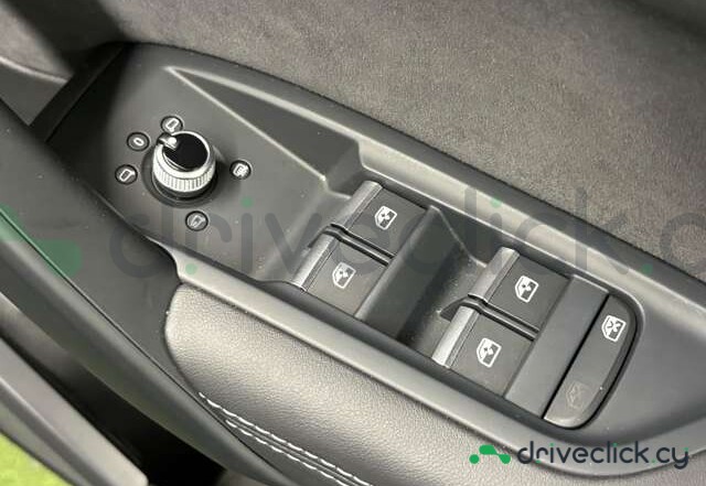 Audi Q5 Sportback Grey