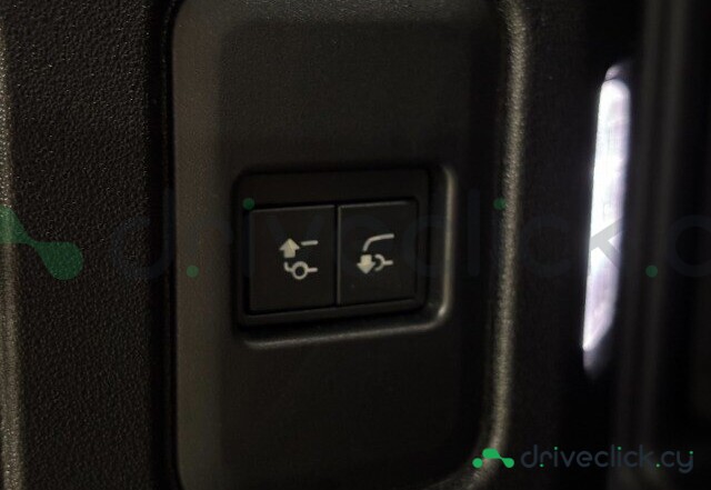 Land Rover Defender White