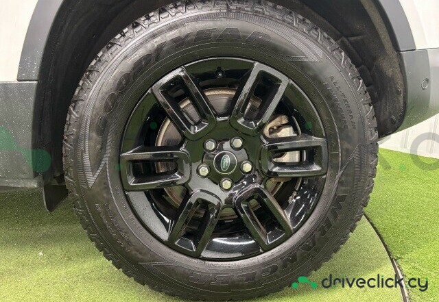 Land Rover Defender White