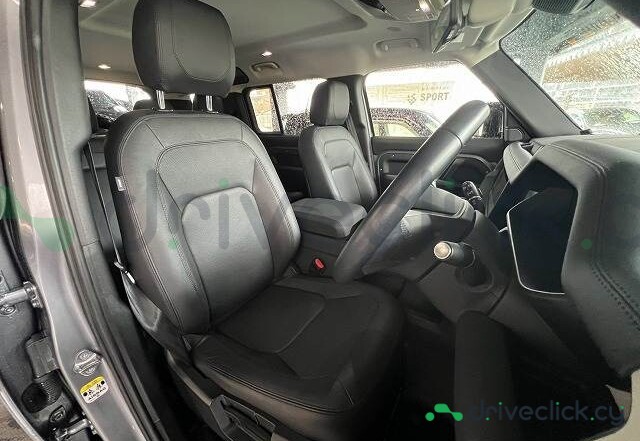 Land Rover Defender Grey
