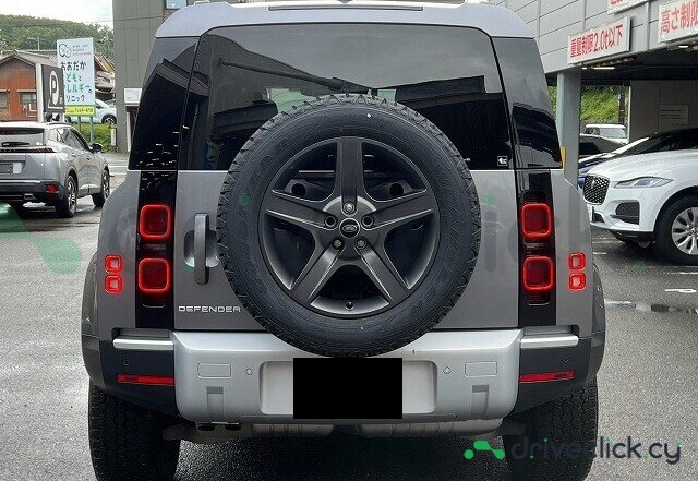 Land Rover Defender Grey