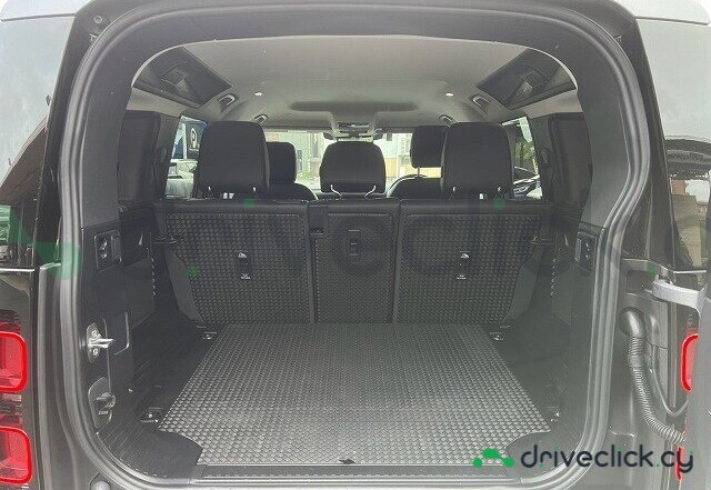 Land Rover Defender Grey