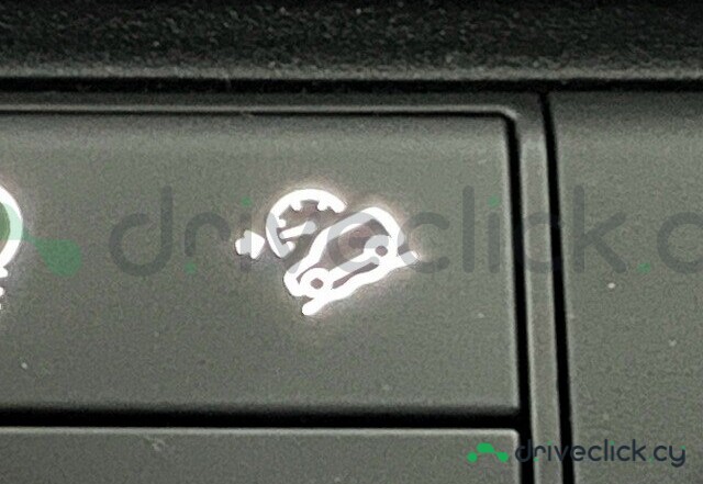 Land Rover Defender Grey