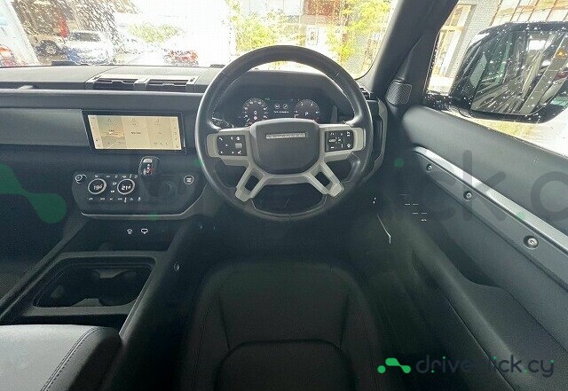 Land Rover Defender Grey