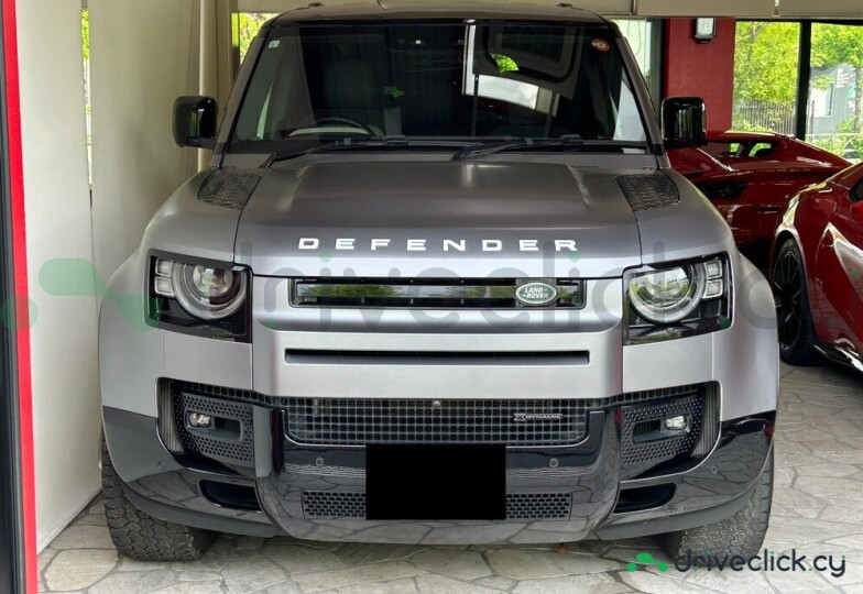 Land Rover Defender Серый