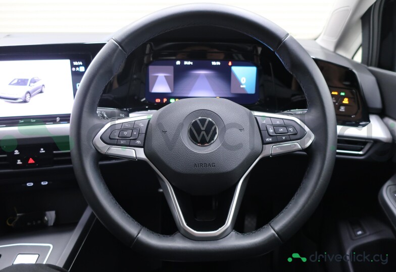 Volkswagen Golf Black