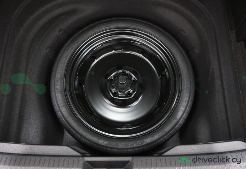 Volkswagen Golf Black