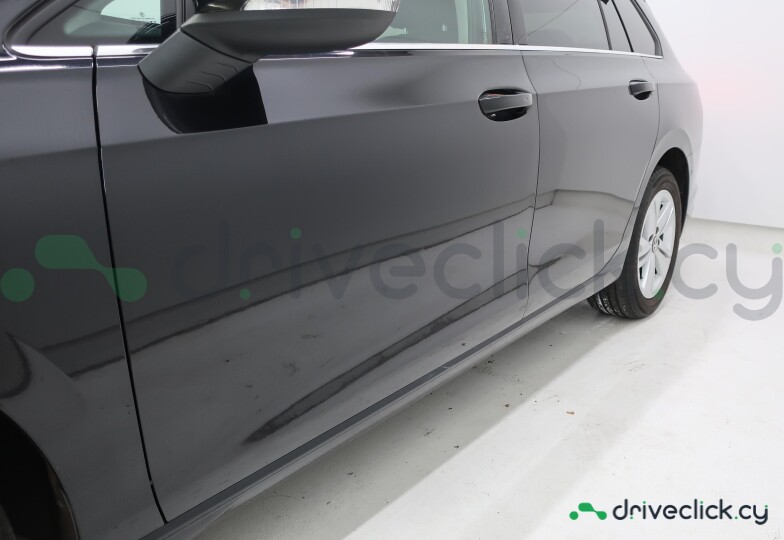 Volkswagen Golf Black