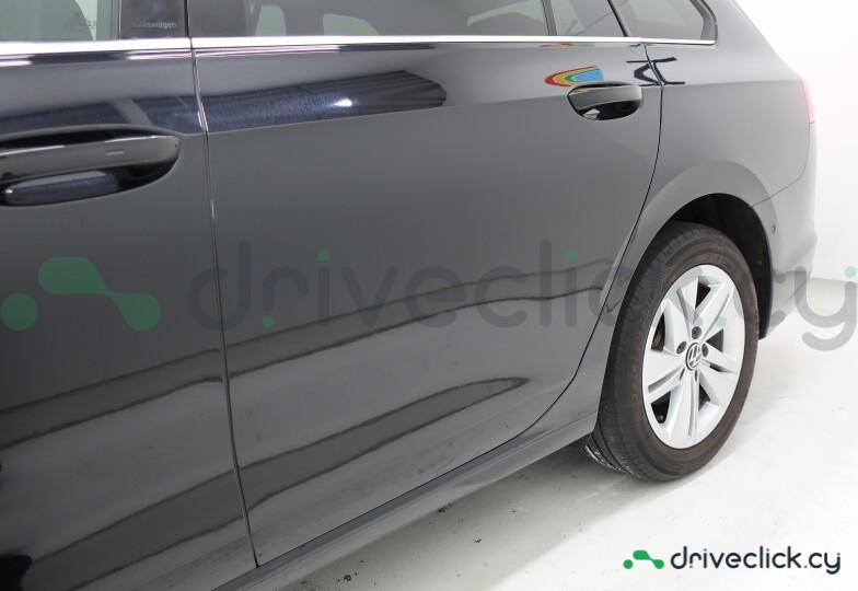 Volkswagen Golf Black
