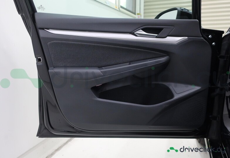 Volkswagen Golf Black
