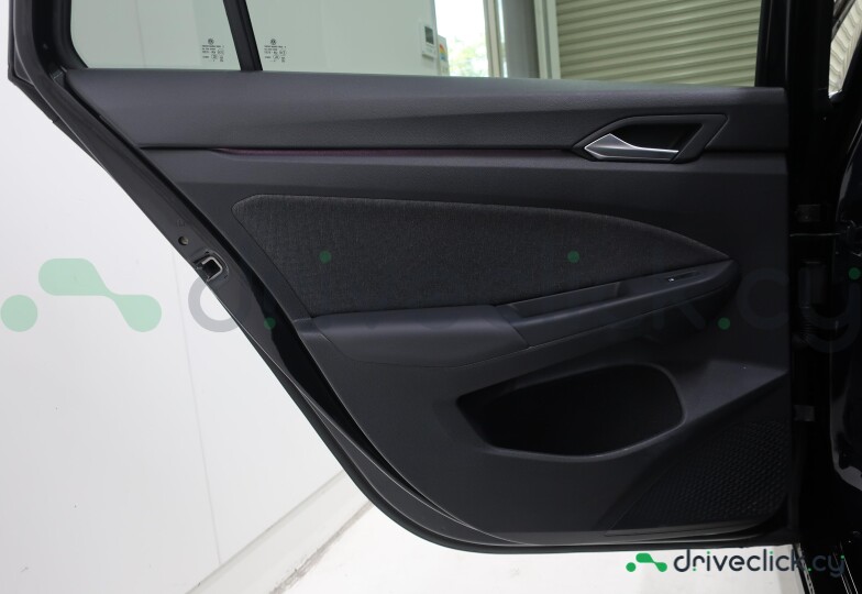 Volkswagen Golf Black