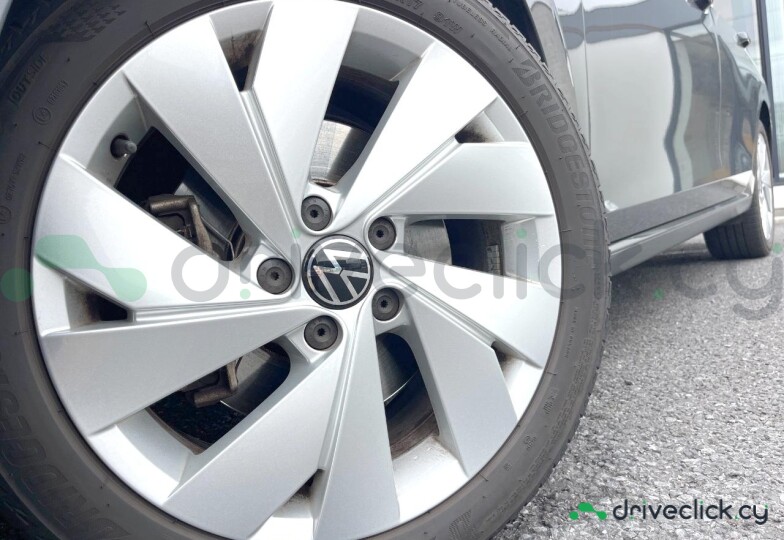 Volkswagen Golf Grey