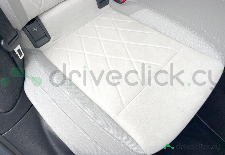 Volkswagen Golf Grey