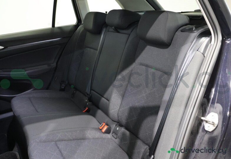 Volkswagen Golf Black