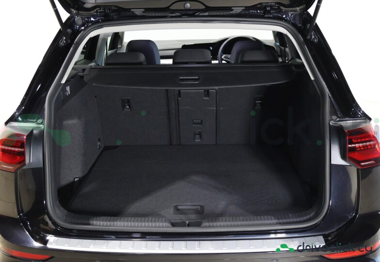 Volkswagen Golf Black