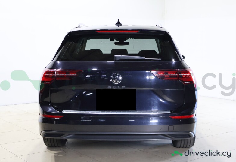 Volkswagen Golf Black