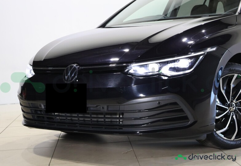 Volkswagen Golf Black