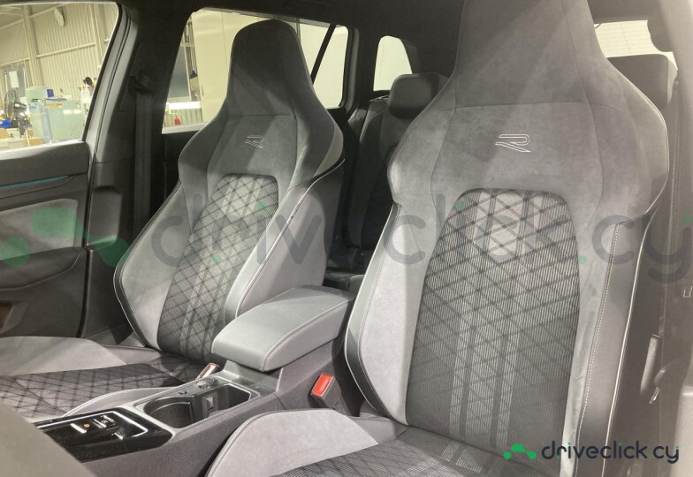 Volkswagen Golf White