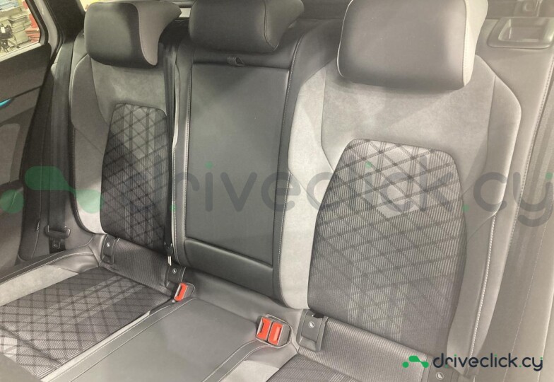 Volkswagen Golf White