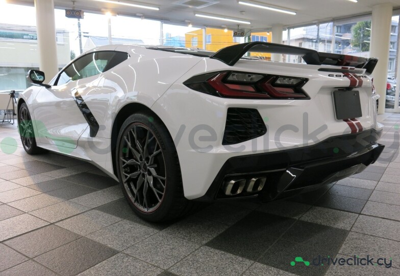 Chevrolet Corvette White
