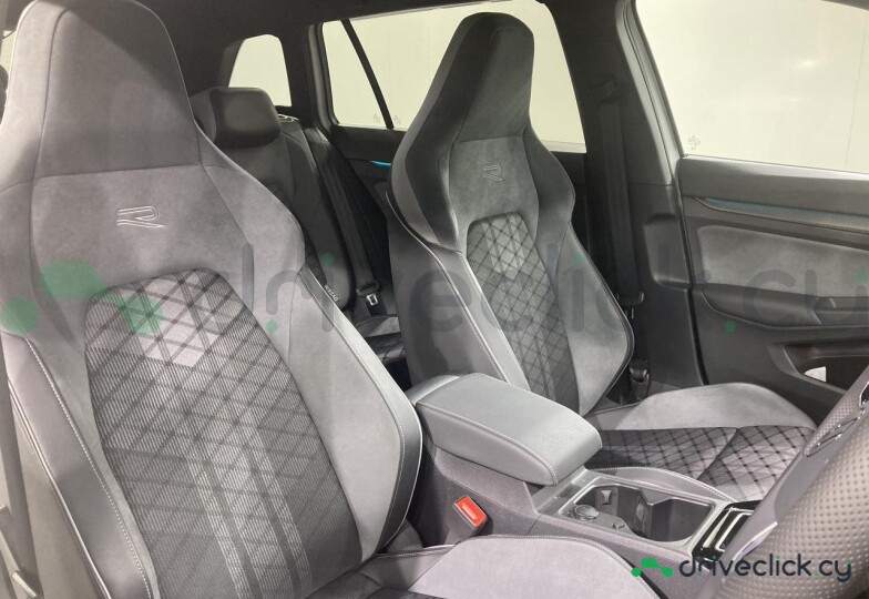 Volkswagen Golf White