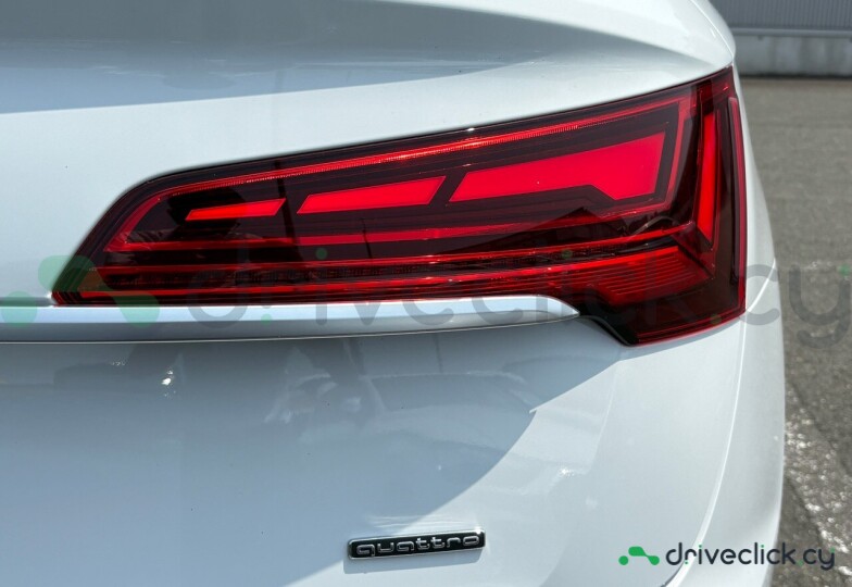 Audi Q5 Sportback White