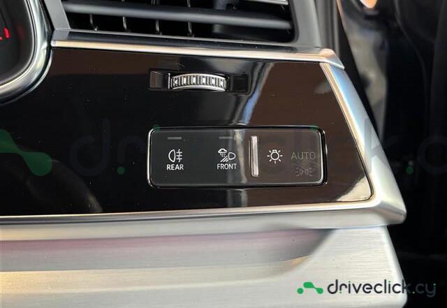 Audi Q7 Grey