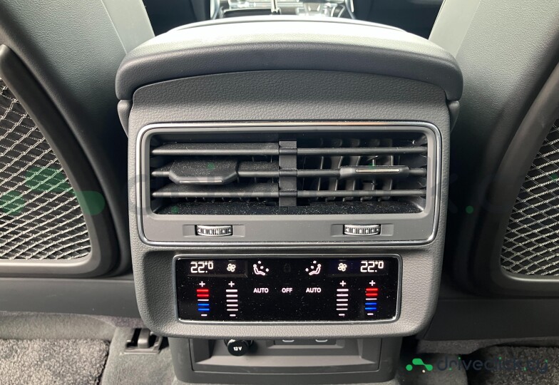 Audi Q7 Beige