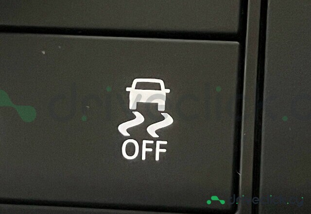 Land Rover Defender Grey