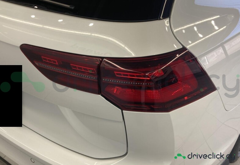 Volkswagen Golf White