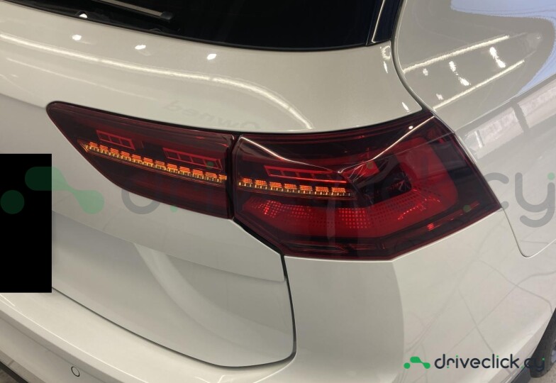 Volkswagen Golf White