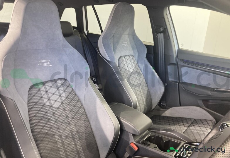 Volkswagen Golf White