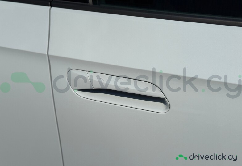 Volkswagen ID.4 White