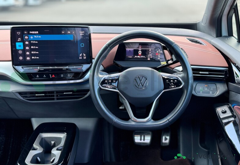 Volkswagen ID.4 White