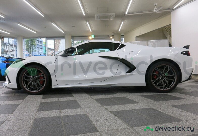 Chevrolet Corvette White