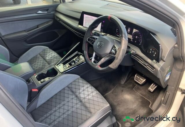 Volkswagen Golf White