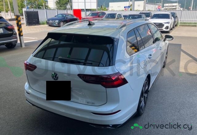 Volkswagen Golf White