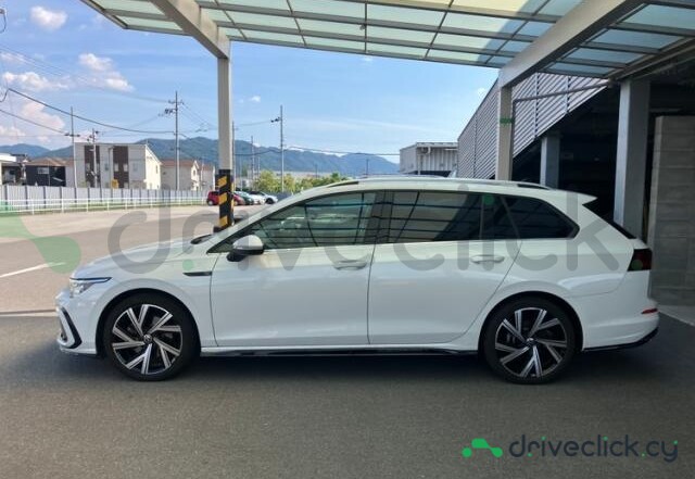 Volkswagen Golf White