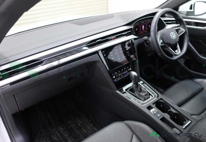 Volkswagen Arteon White