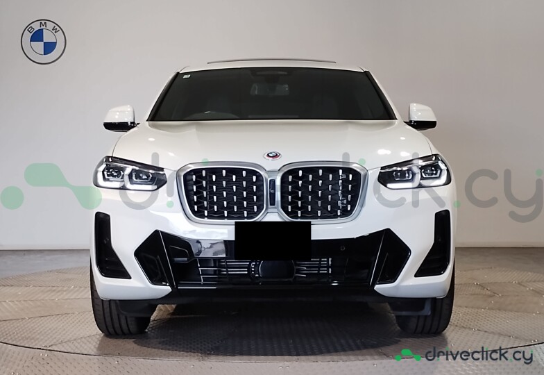 BMW X4 White