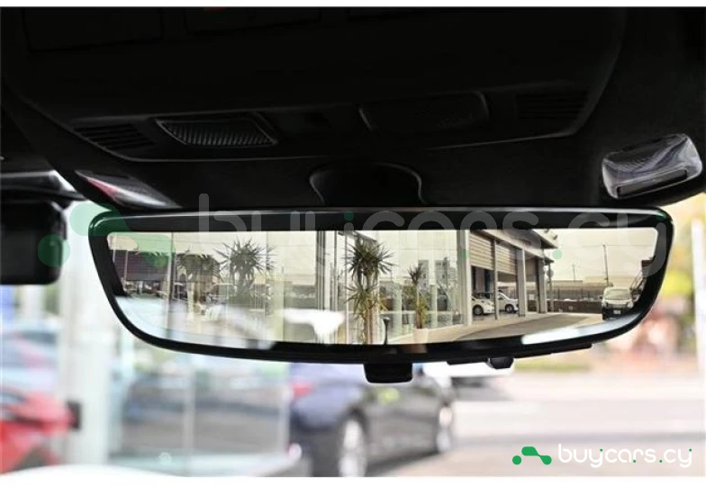 Chevrolet Corvette White