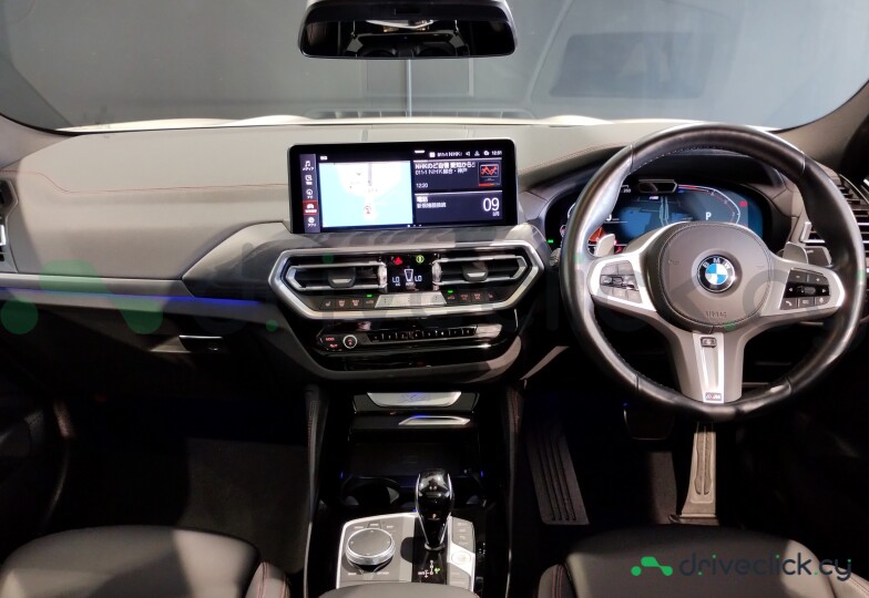BMW X4 White