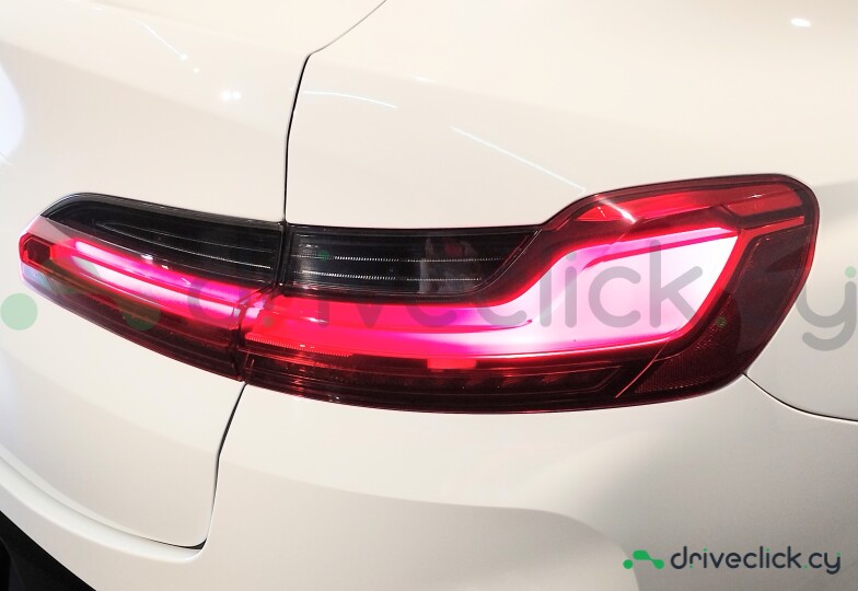 BMW X4 White