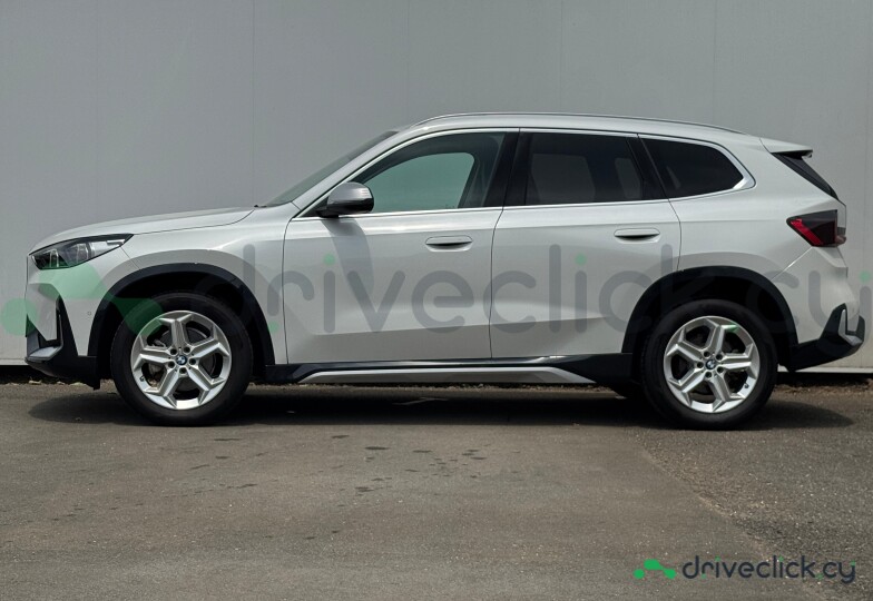 BMW X1 White