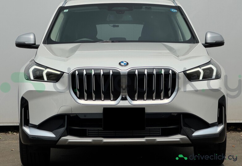 BMW X1 White