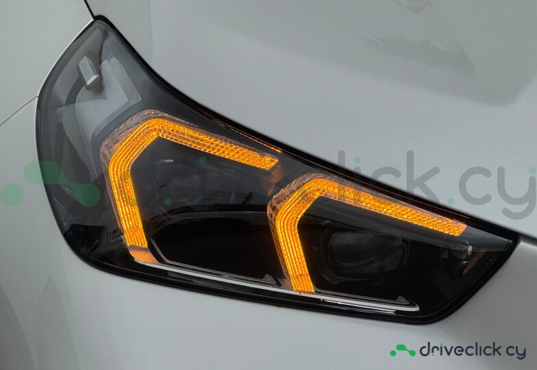 BMW X1 White