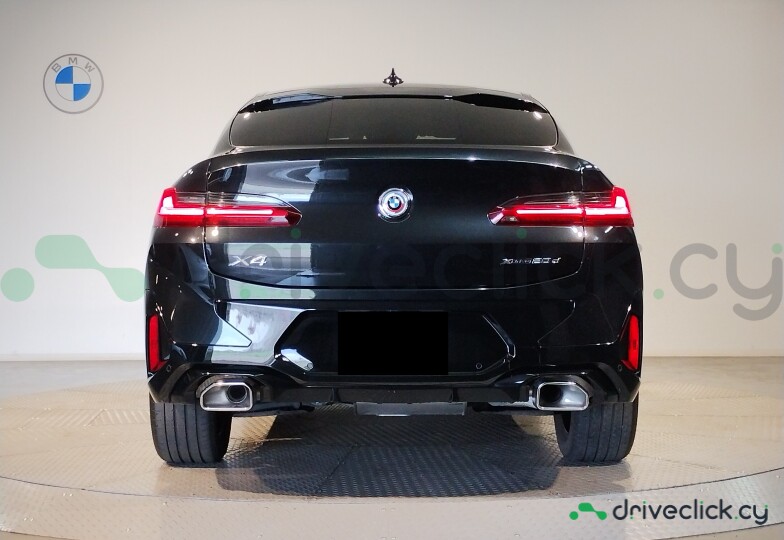 BMW X4 Black