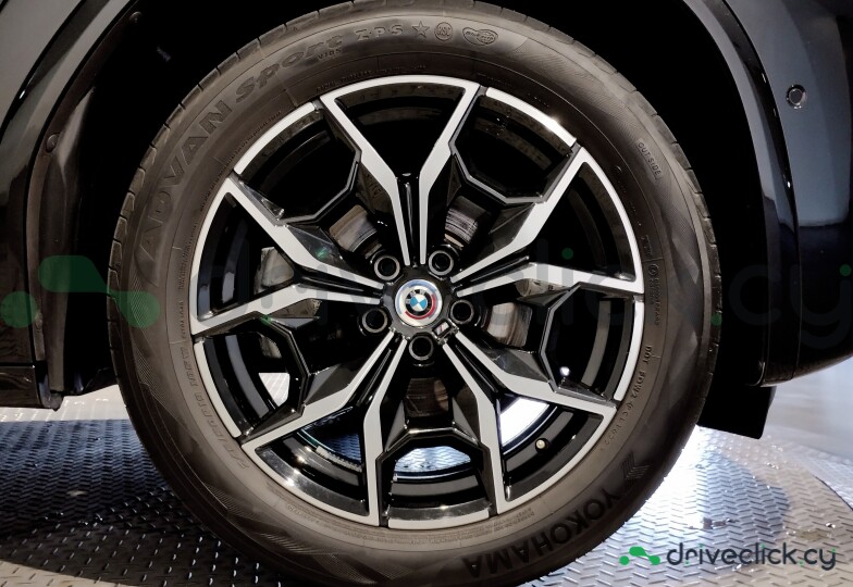 BMW X4 Black