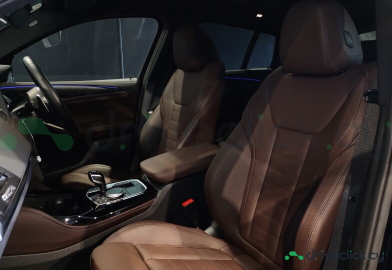 BMW X4 Black